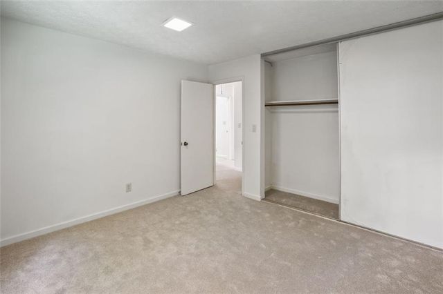 615 Barrington Way, Roswell, GA 30076