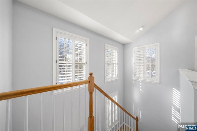 36 Woods Edge Road, Old Tappan, NJ 07675