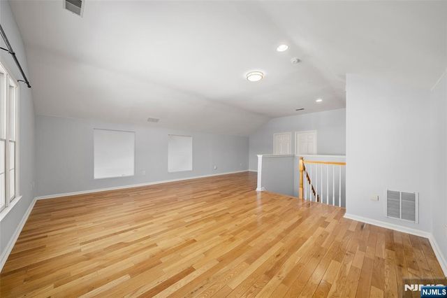 36 Woods Edge Road, Old Tappan, NJ 07675