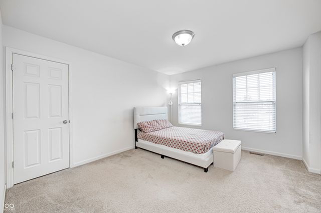 2808 Twinleaf Drive, Plainfield, IN 46168