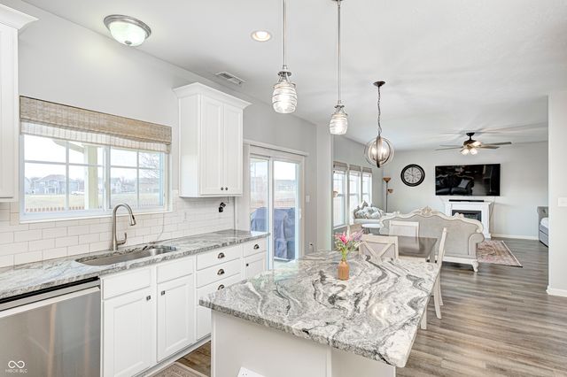 2808 Twinleaf Drive, Plainfield, IN 46168