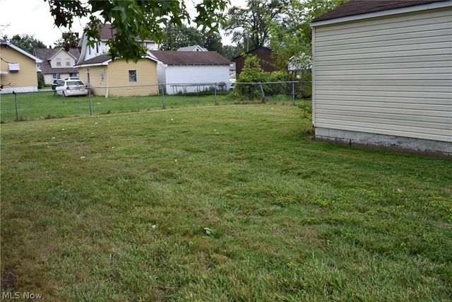 783 Belvedere Avenue SE, Warren, OH 44484