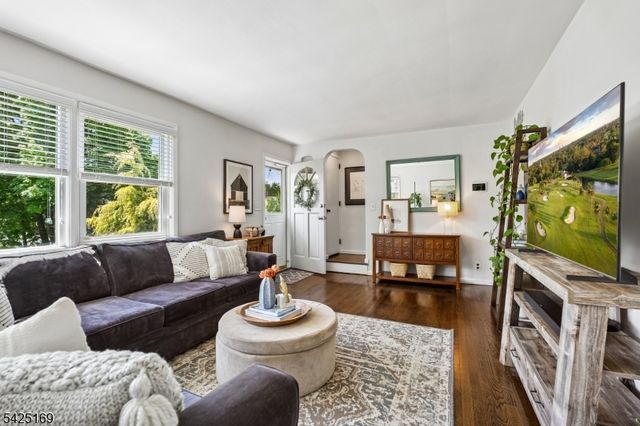 11 Caldwell Terrace, West Orange Twp., NJ 07052