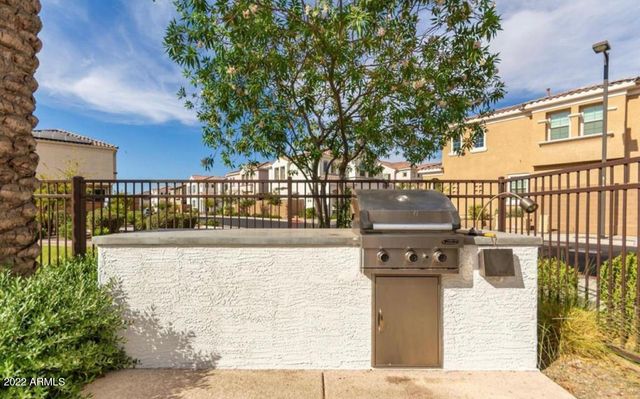 17359 N 10TH Street, Phoenix, AZ 85022