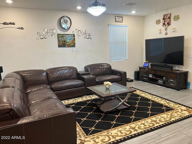 17359 N 10TH Street, Phoenix, AZ 85022