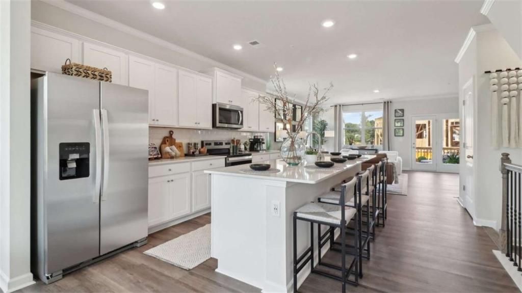 Image 1 of property listing at 204 College Circle 1003, Atlanta, GA 30354