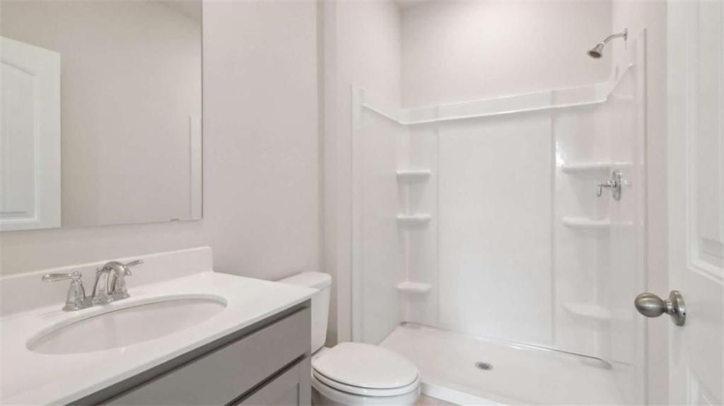 Image 27 of property listing at 204 College Circle 1003, Atlanta, GA 30354