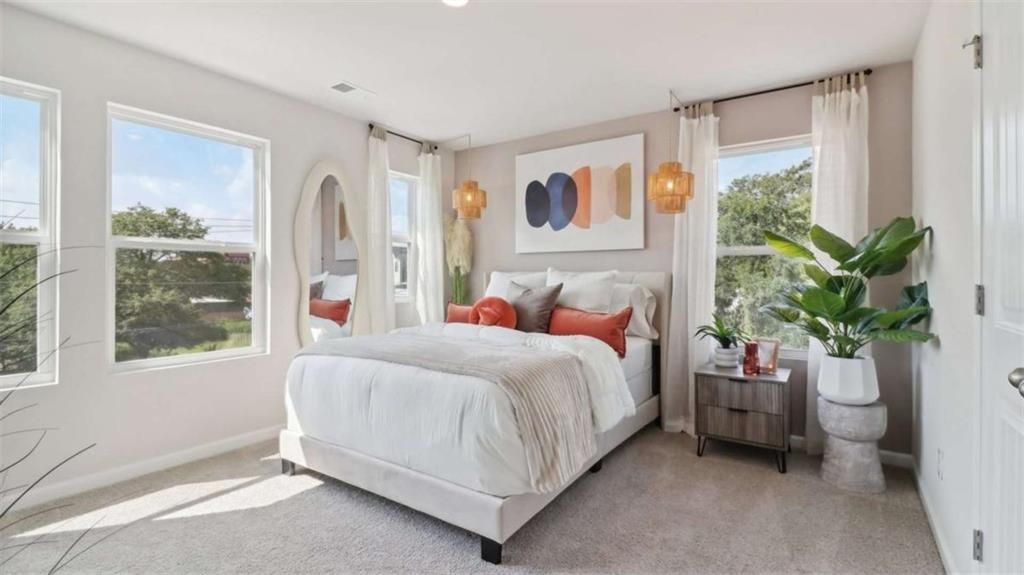 Image 40 of property listing at 204 College Circle 1003, Atlanta, GA 30354