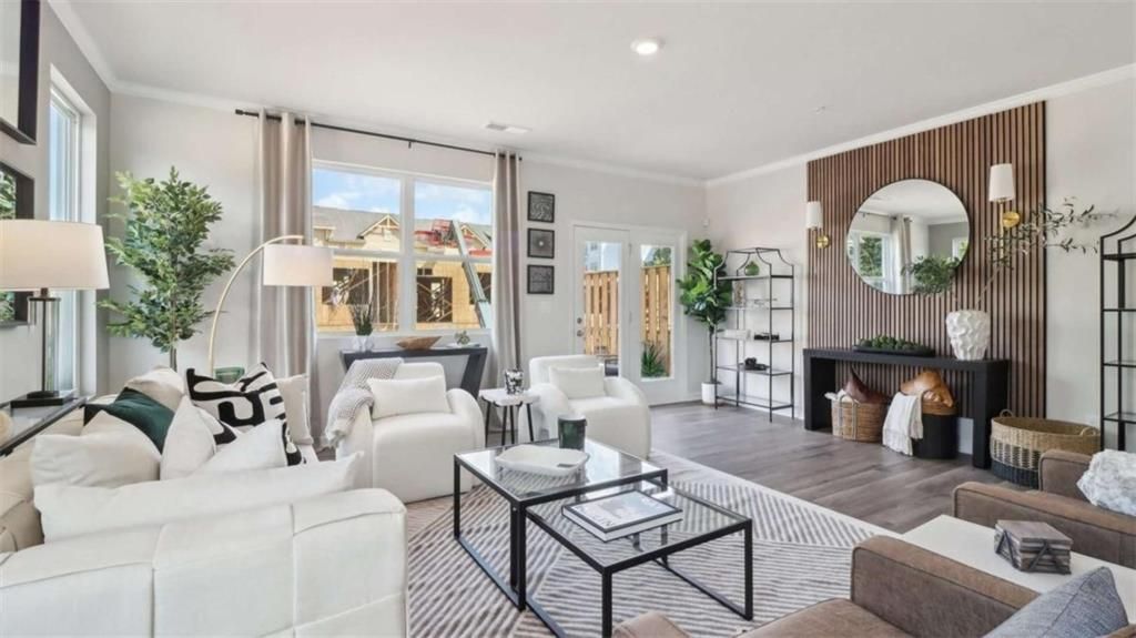 Image 8 of property listing at 204 College Circle 1003, Atlanta, GA 30354