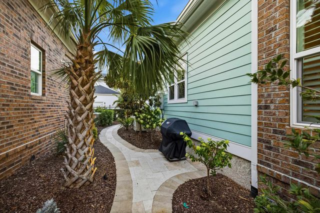 7833 N Ocean Blvd., Myrtle Beach, SC 29572