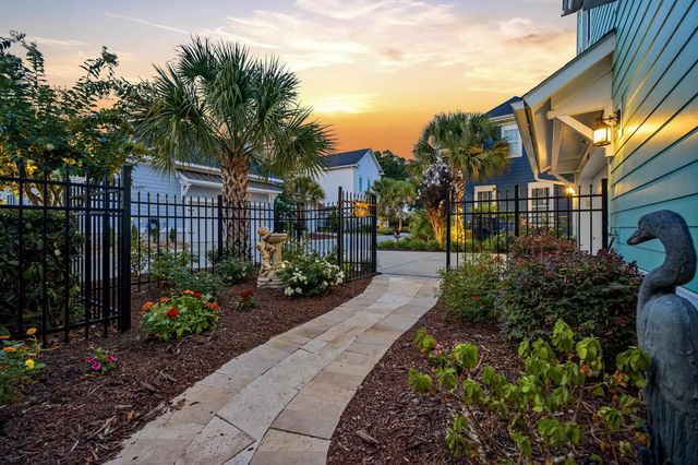 7833 N Ocean Blvd., Myrtle Beach, SC 29572