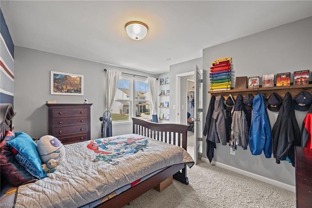 4033 Medina Court, Pfafftown, NC 27040