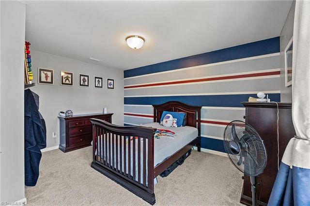 4033 Medina Court, Pfafftown, NC 27040