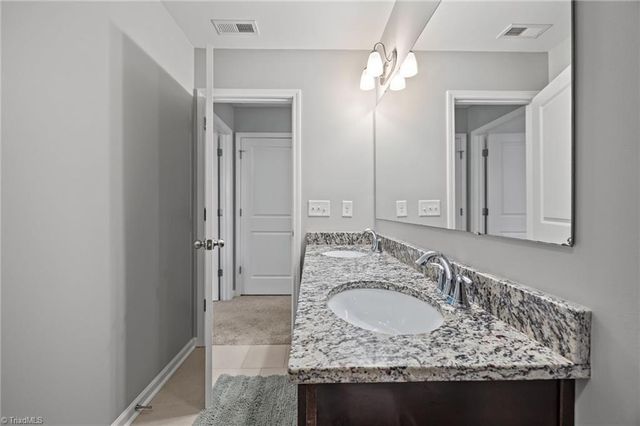 4033 Medina Court, Pfafftown, NC 27040