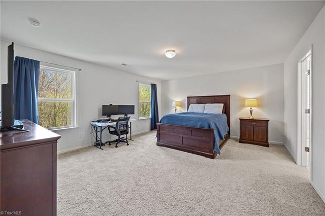 4033 Medina Court, Pfafftown, NC 27040