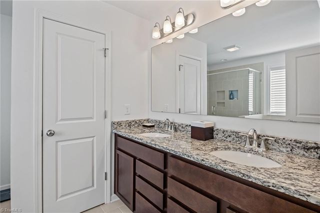 4033 Medina Court, Pfafftown, NC 27040