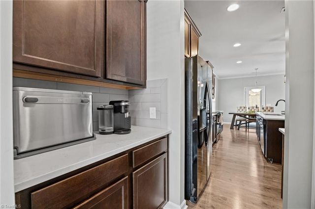 4033 Medina Court, Pfafftown, NC 27040