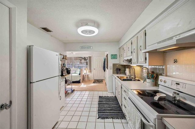 11200 102ND AVENUE 66, Seminole, FL 33778