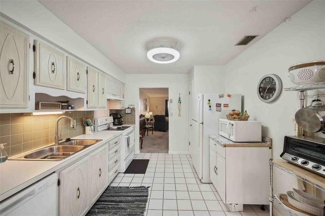 11200 102ND AVENUE 66, Seminole, FL 33778