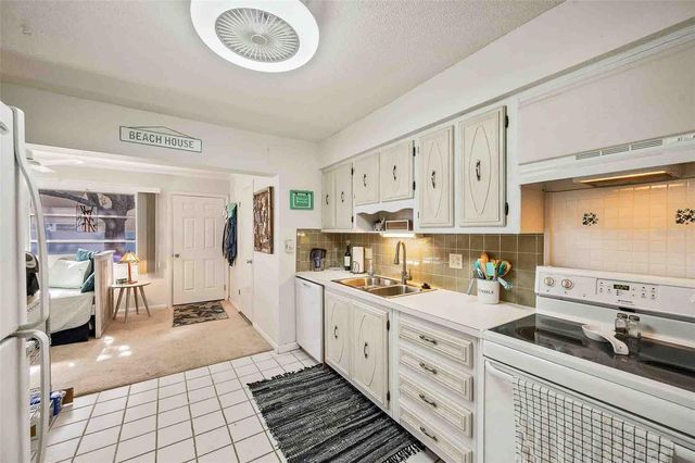 11200 102ND AVENUE 66, Seminole, FL 33778