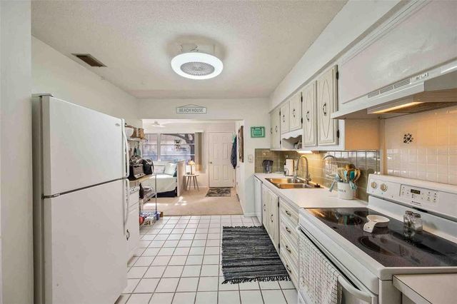 11200 102ND AVENUE 66, Seminole, FL 33778