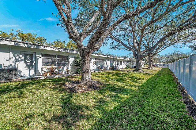 11200 102ND AVENUE 66, Seminole, FL 33778