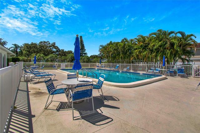 11200 102ND AVENUE 66, Seminole, FL 33778