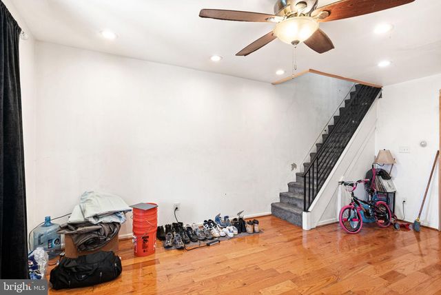 5821 SPRINGFIELD AVE, Philadelphia, PA 19143
