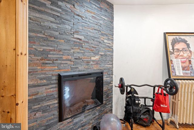 5821 SPRINGFIELD AVE, Philadelphia, PA 19143