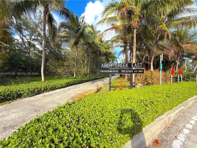 2640 NE 135th St 305, North Miami, FL 33181