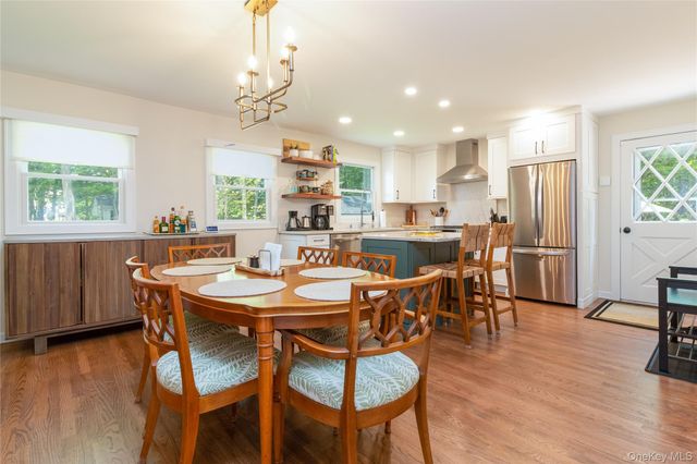 1850 Rocky Point Road, East Marion, NY 11939