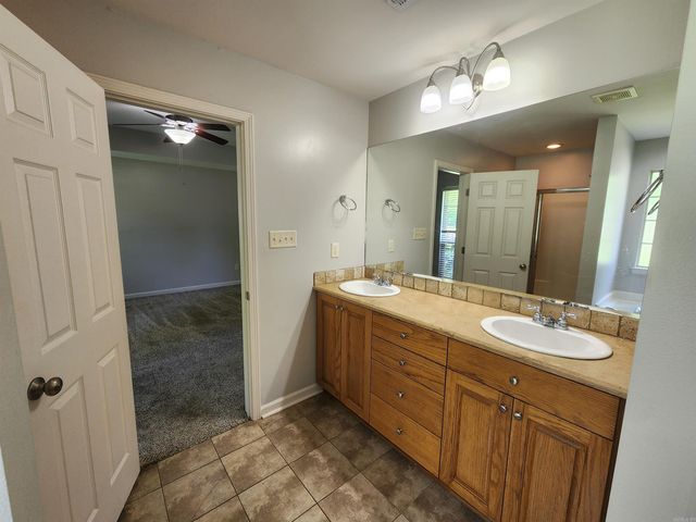2501 Durango Drive, Benton, AR 72019