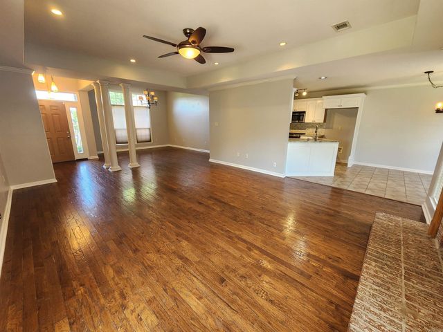 2501 Durango Drive, Benton, AR 72019