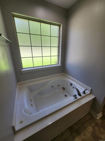 2501 Durango Drive, Benton, AR 72019