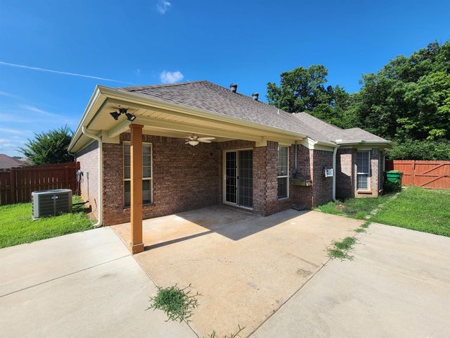 2501 Durango Drive, Benton, AR 72019
