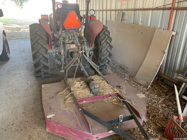 580 CR 663, Devine, TX 78016