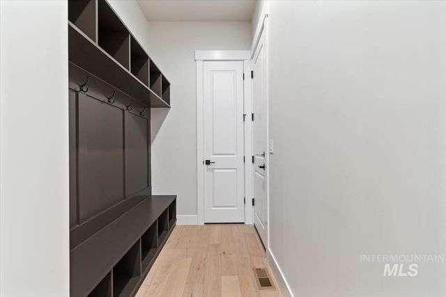 2147 E Blakehurst Ave., Kuna, ID 83634