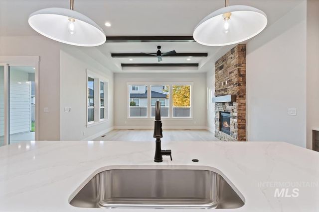 2147 E Blakehurst Ave., Kuna, ID 83634