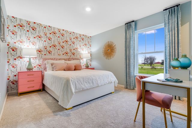 3902 Riverwoods Drive, Woodstock, IL 60098