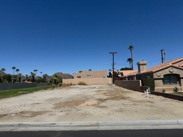 55 Saguaro Rd, La Quinta, CA 92253