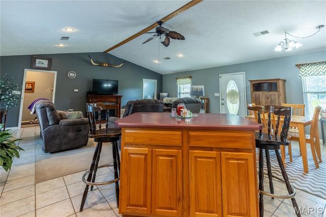 226 Sandy Lane, East Prairie, MO 63845