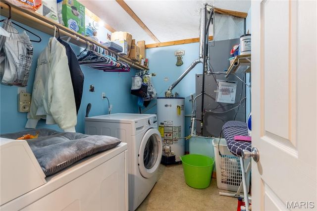 226 Sandy Lane, East Prairie, MO 63845