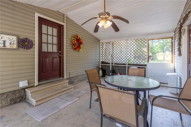 226 Sandy Lane, East Prairie, MO 63845