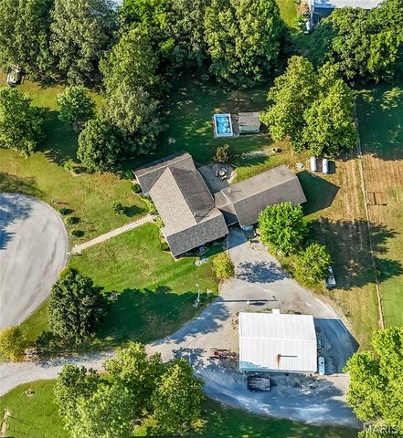 226 Sandy Lane, East Prairie, MO 63845