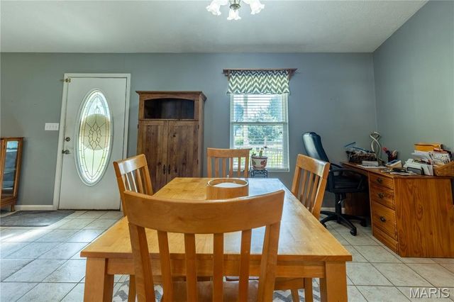 226 Sandy Lane, East Prairie, MO 63845