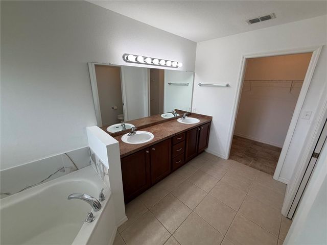 110 OLIVE TREE CIRCLE 110, Altamonte Springs, FL 32714