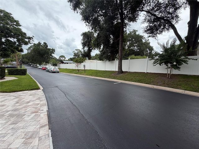 110 OLIVE TREE CIRCLE 110, Altamonte Springs, FL 32714