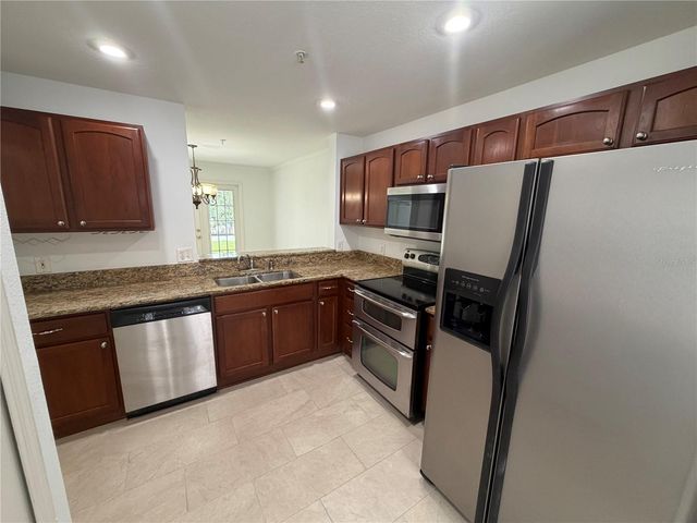 110 OLIVE TREE CIRCLE 110, Altamonte Springs, FL 32714