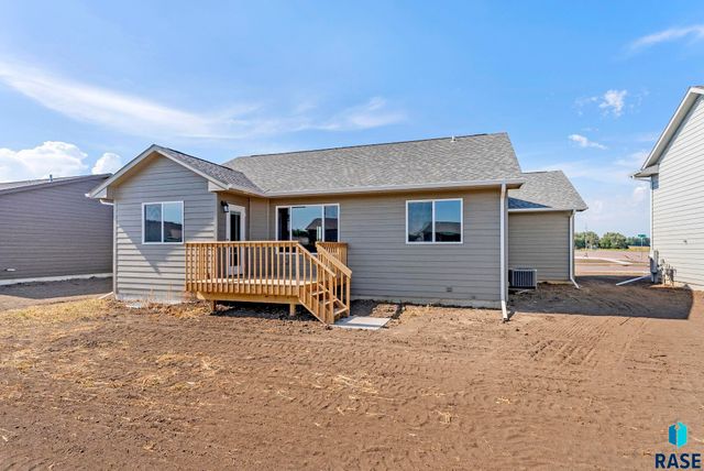 6849 W Viola Ct Court, Sioux Falls, SD 57107