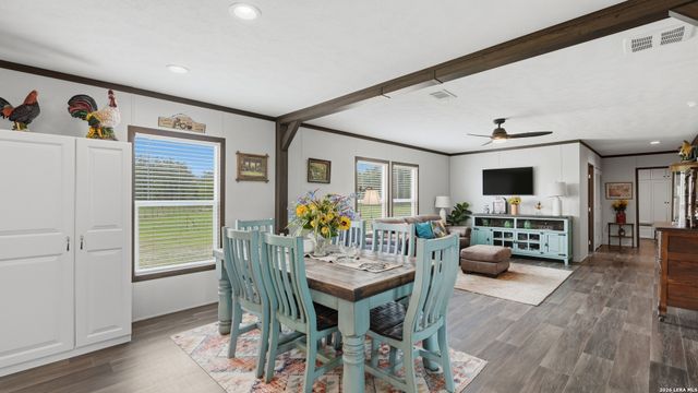 1576 Settlers Way, Seguin, TX 78155